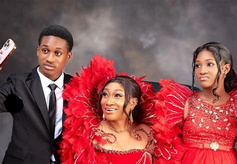 Oge Okoye flaunts her children in Christmas photoshoot - Talk of Naija