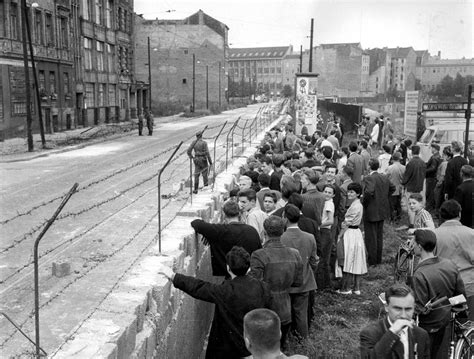 A 27 años de la caída del Muro de Berlín - VERACIDAD CHANNEL