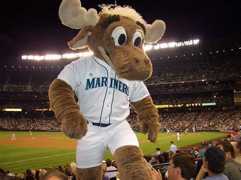 Seattle Mariners Moose | Seattle mariners baseball, Seattle mariners ...