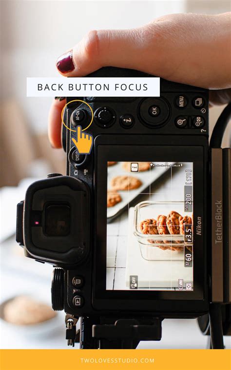 How & Why to Use Back Button Focus For Food Photographers