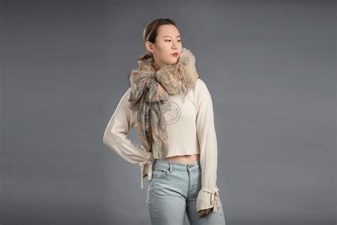 Coyote Fur Scarves – FurCanada