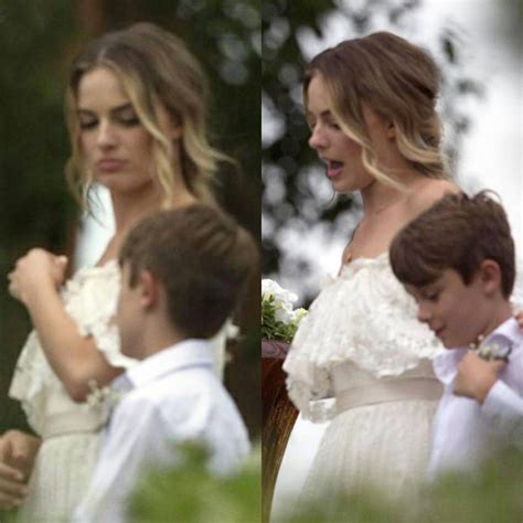 Margot at her Wedding , December 2016 | Margot robbie wedding, Margot robbie wedding dress ...