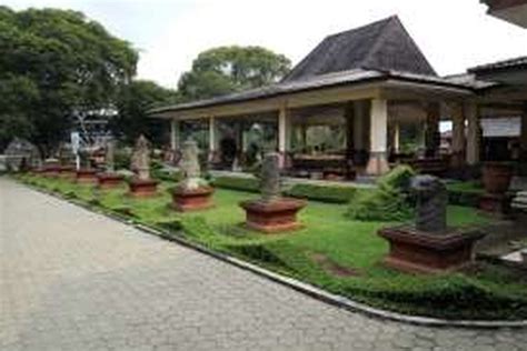 Sepenggal Majapahit di Museum Trowulan