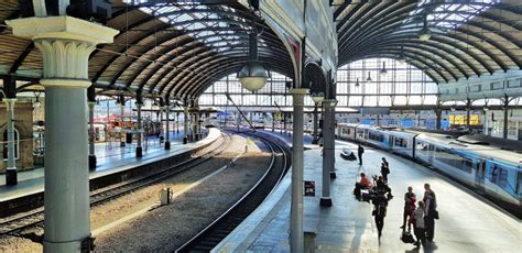 Using the main railway station in Newcastle | ShowMeTheJourney