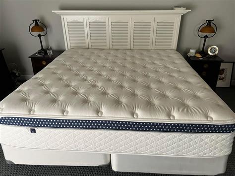 Winkbed Luxury Firm Hybrid California King Mattress - FREE DELIVERY for Sale in Eustis, FL - OfferUp