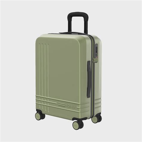 The Best Hard Shell Luggage for Durable Travel 2022 | Reader's Digest