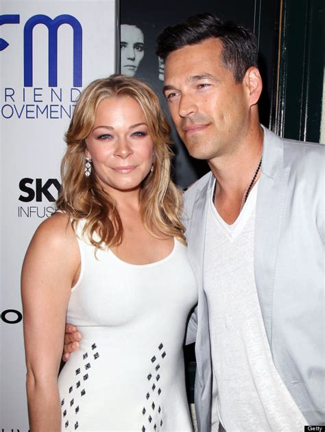 LeAnn Rimes, Eddie Cibrian Hit The Red Carpet (PHOTOS) | HuffPost Entertainment