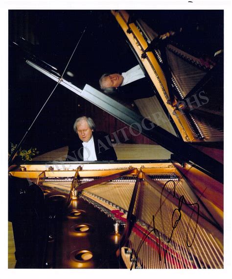 Grigory Sokolov autograph Photograph – Tamino