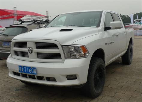 Dodge Ram 1500 pickup truck is matte white in China