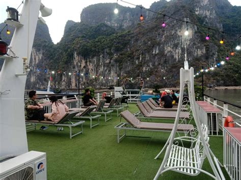 Hanoi: Halong Bay Cruise With Lunch, Caves, And Kayaking