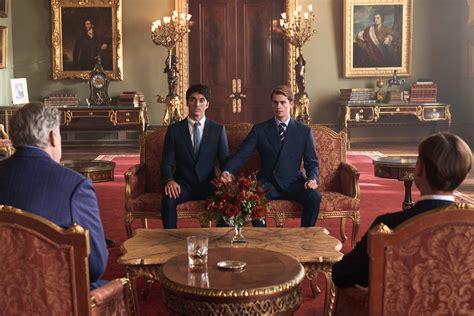 ‘Red, White & Royal Blue’ Movie on Amazon Is Frothy Fan-Service: Review ...