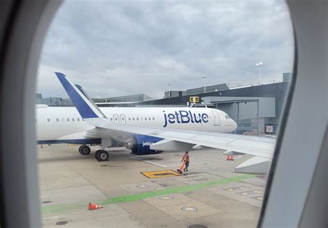 Spending Bonus for JetBlue Cards, 5X at Restaurant and Grocery Stores