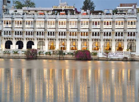 LAKE PICHOLA HOTEL - Updated 2024 Prices & Reviews (Udaipur, India)