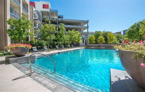 South Side Flats | Apartments in Dallas, TX