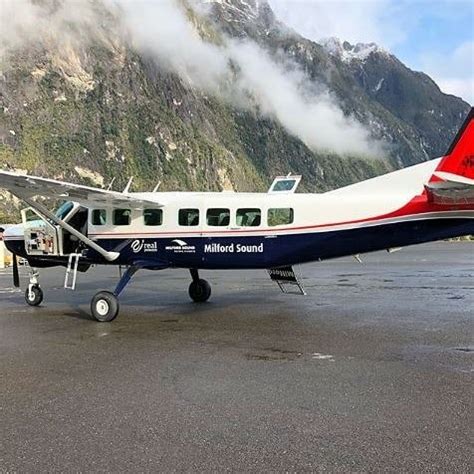 Experience Milford Sound with Milford Sound Scenic Flights