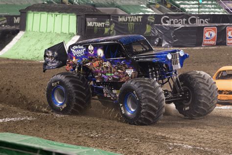 Son-uva Digger | Monster Trucks Wiki | FANDOM powered by Wikia