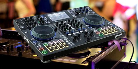 Test: Gemini SDJ-4000 Standalone DJ-System - AMAZONA.de