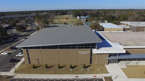 Hoggard High School – Highland Roofing Company