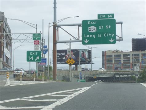 Interstate 495 Eastbound - New York State Roads