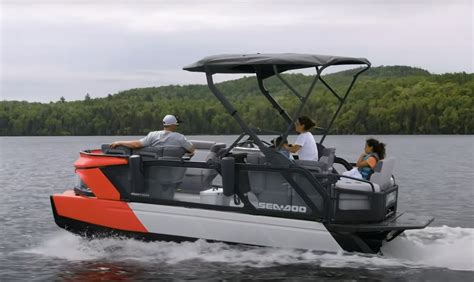 Sea-Doo Reinvents Summer Fun With Amazing 2022 “Switch" Futuristic Sport Pontoons - autoevolution