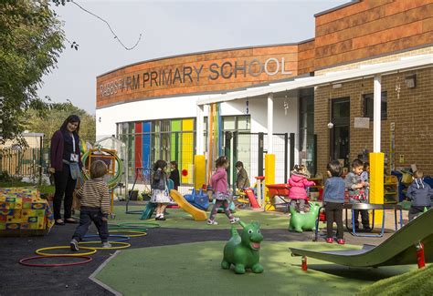 Rabbsfarm Primary School | McAdam Design