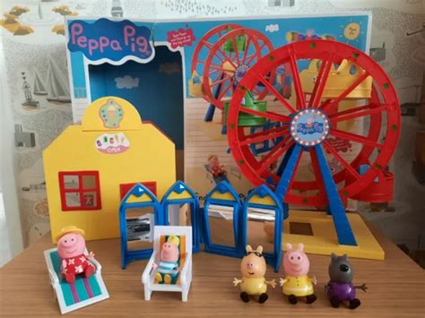 PEPPA PIG THEME Park Funfair Red Big Wheel and 5 x Peppa Pig Characters ...