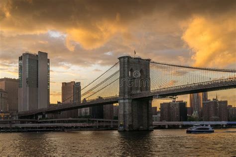 Brooklyn Bridge of NY at Sunset Stock Image - Image of finance, skyscrapers: 121367733