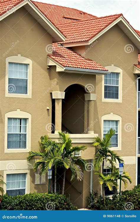 Ornate Florida Apartment Building Stock Photo - Image of arch, slanted: 9061148