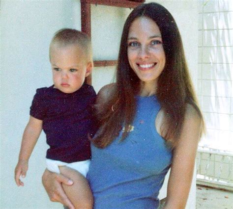 Angelina Jolie and her mother Marcheline Bertrand | Angelina jolie ...