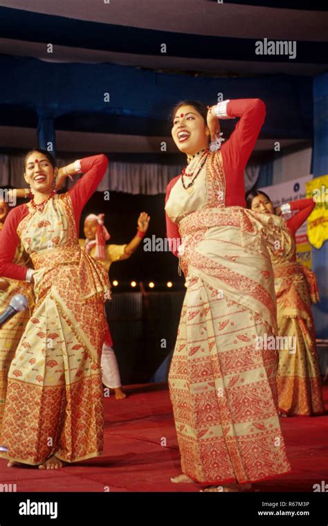 Folk dance, woman performing Bihu dance, assam, india Stock Photo - Alamy