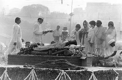 Rare Funeral Photos of Indira Gandhi