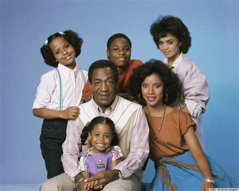 'The Cosby Show' Cast Photos Prove They'll Always Be TV's Best-Dressed Family | HuffPost