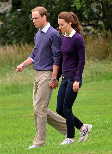 Prince William and Kate Middleton in Matching Outfits Pictures ...