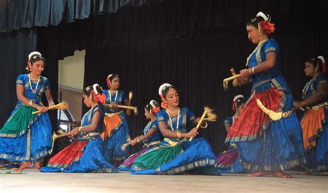 Kolattam : A folk dance of Tamilnadu & Andhra Pradesh with sticks – The ...