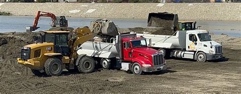 Dump Truck Services | CalStar.com