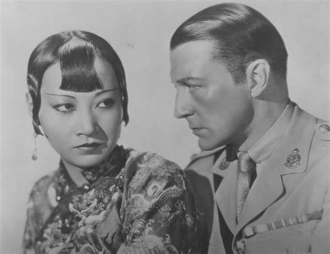 Anna May Wong and Clive Brook in Shanghai Express directed by Josef von ...