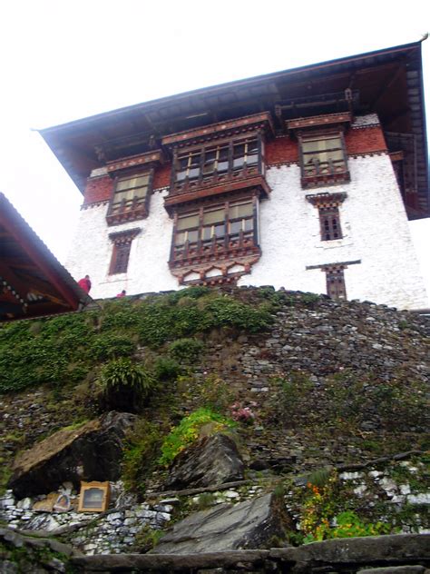 Traditional Bhutanese House - Bhutan | Traditional Bhutanese… | Flickr