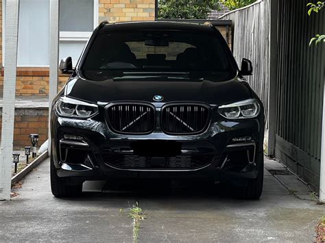 Changed the grills to matt black today for the X3M40i : BMW