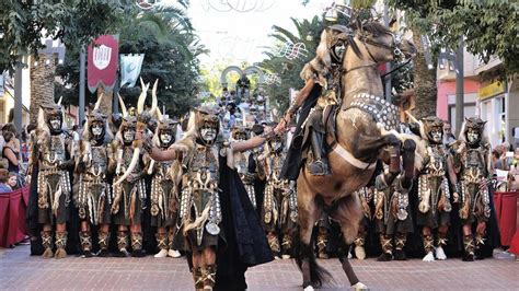 Moros y Cristianos Alicante | Las mejores fiestas de Moros y Cristianos de Alicante