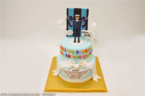 [Pann] Adorable fan gift cakes