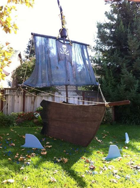 d6da8fc13a103b0dccaf38cfc909abb5.jpg 640×856 pixels | Pirate decor, Pirate halloween party, Pirates