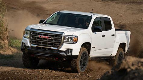 2021 GMC Canyon AT4 Gets More Capable Off-Road Performance Edition