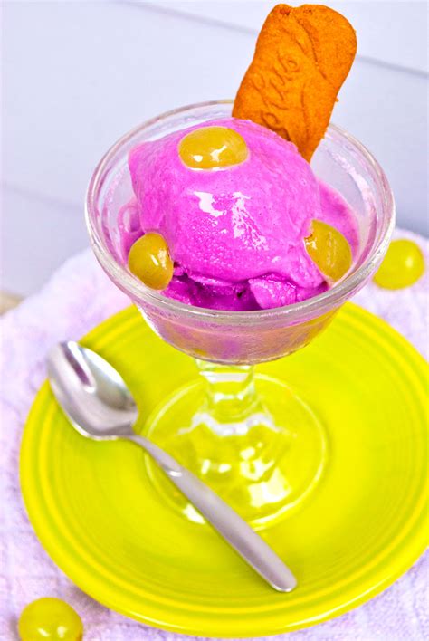 Frozen Grape Frozen Yogurt