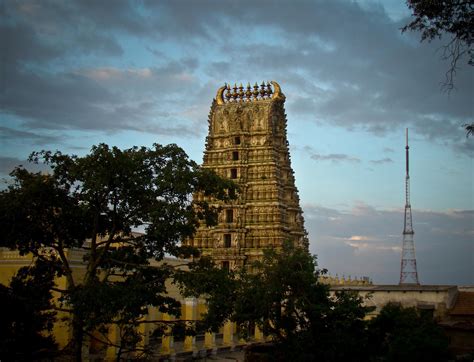 Chamundi Hills | Chamundeswari Temple |Mysore Attractions