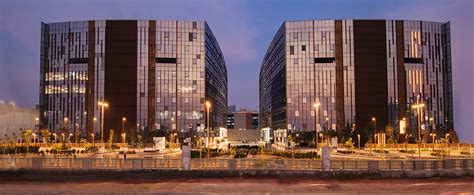 Commercial Office Spaces For Lease/Rent in Gurgaon | Dlf Downtown