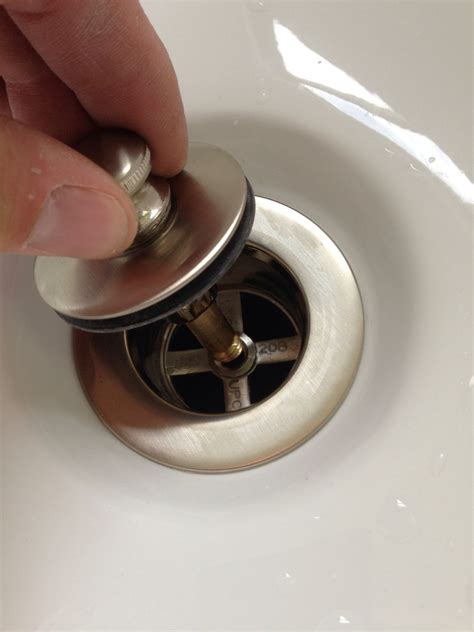 How to replace a tub drain - B+C Guides