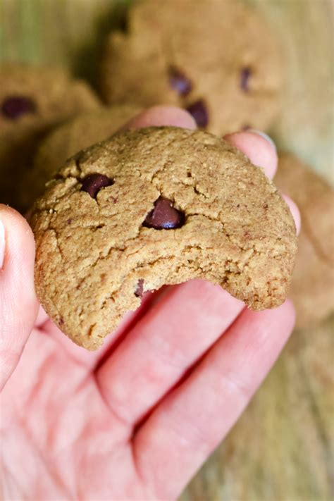 High Fiber Chocolate Chip Cookies