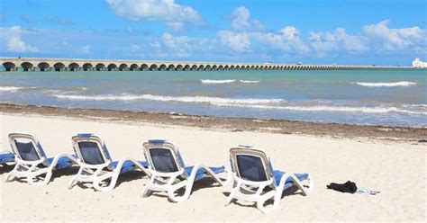 Exploring Abroad: Day Trip to Progreso, Mexico