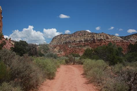 Hiking Ghost Ranch - Trail #7 — Exploring Self Blog