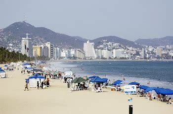 Acapulco Beaches - Complete Guide to Beaches in Acapulco